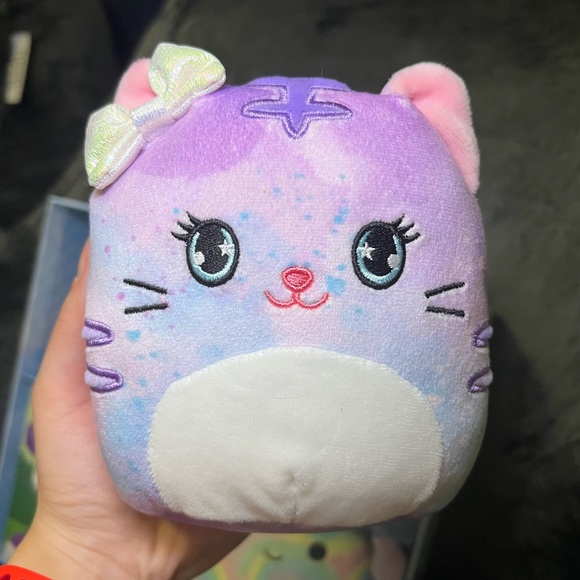 Squishmallows Anime Eyes Squad Mystery Purple Cat w/Anime Eyes 5” Stuffed Plush - Picture 1 of 2